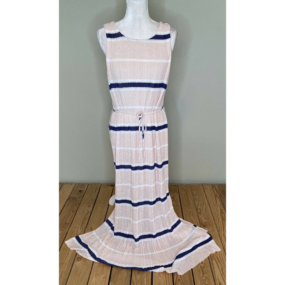 NWOT ETHEREAL Sleeveless Pleated Maxi Dress Large